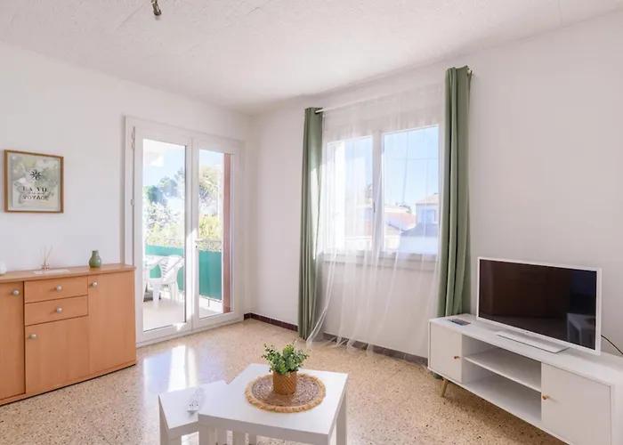 Lejlighed Charming Flat In With Balcony Hyères